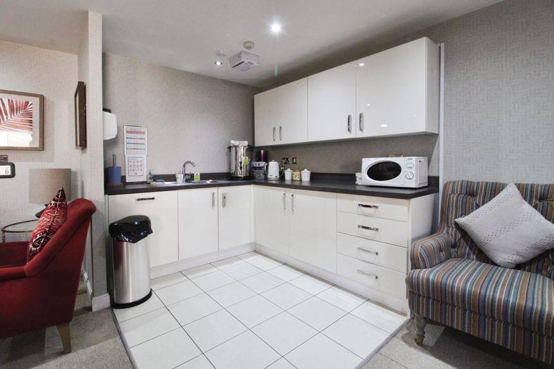 Residents Lounge...