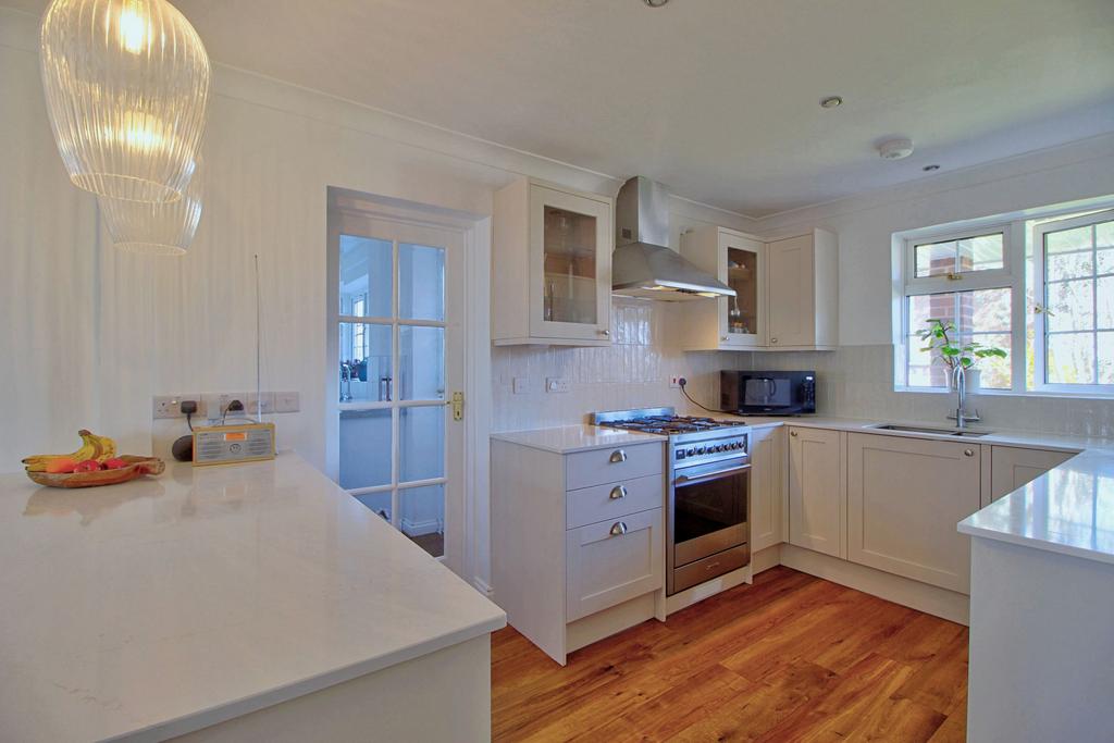 Utility room off the kitchen (with back door)