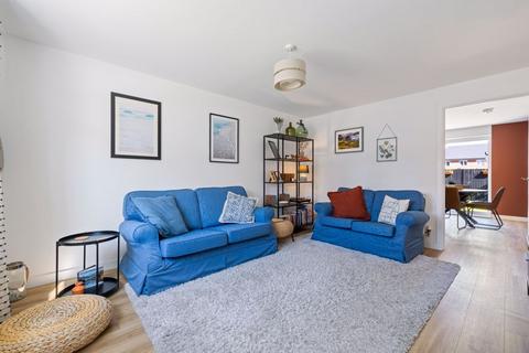 2 bedroom semi-detached house for sale, Gobey Drive, Chichester