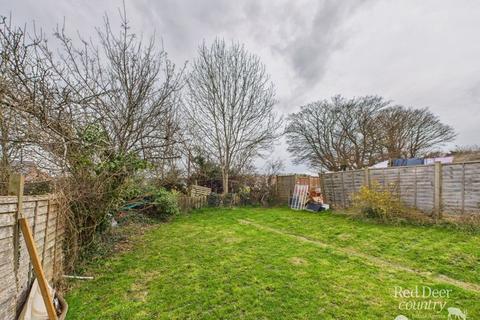 35 Grove Close, Watchet, TA23 0HN