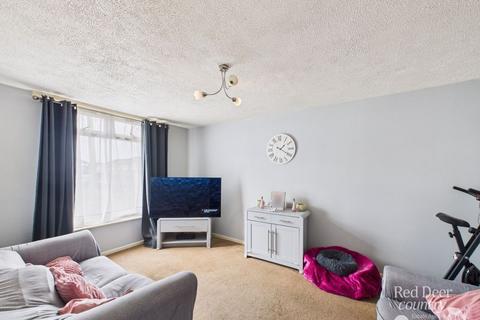 35 Grove Close, Watchet, TA23 0HN