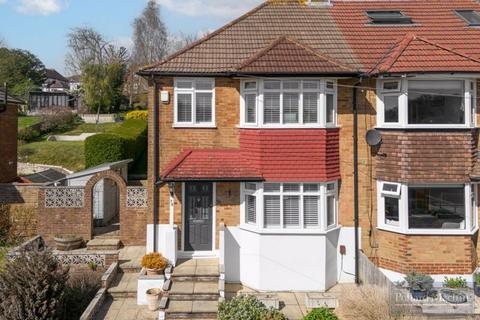 76 Hyde Road, South Croydon, CR2 9NQ