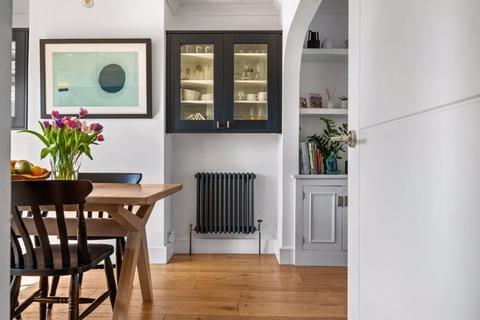 109 Clarkes Avenue, Worcester Park, KT4 8QB