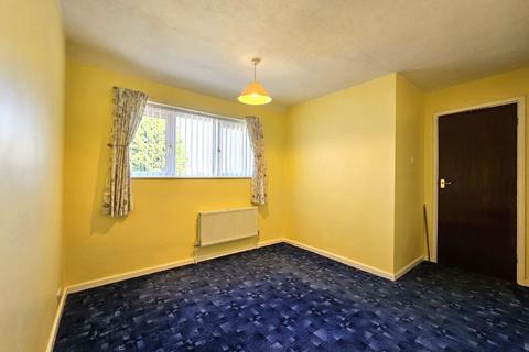 79 Beechcroft Road, Longlevens, Gloucester, GL2 9HE