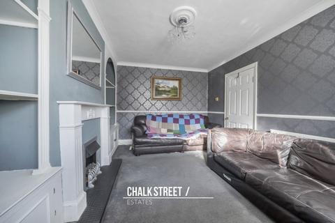 7 Northdown Road, Hornchurch, RM11 1NF