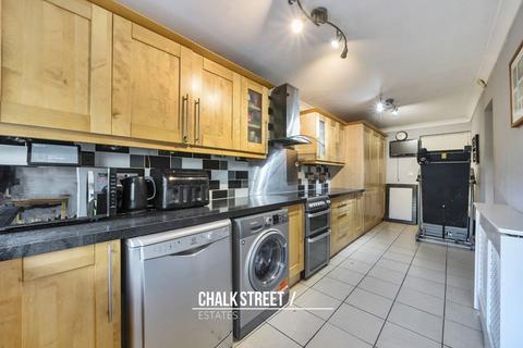 7 Northdown Road, Hornchurch, RM11 1NF