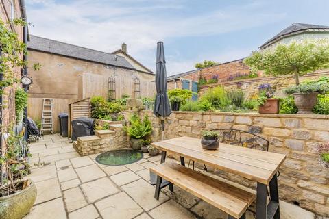 3 bedroom cottage for sale, Long Lane, Billesdon
