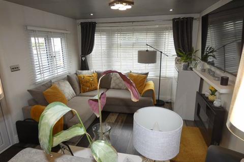 1 bedroom park home for sale, Stoke Road, Cheltenham GL52