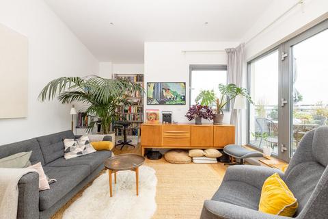 2 bedroom penthouse for sale, King Square Avenue, Stokes Croft