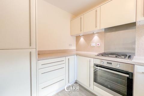 12 Cairns Close, Lichfield, WS14 9TP