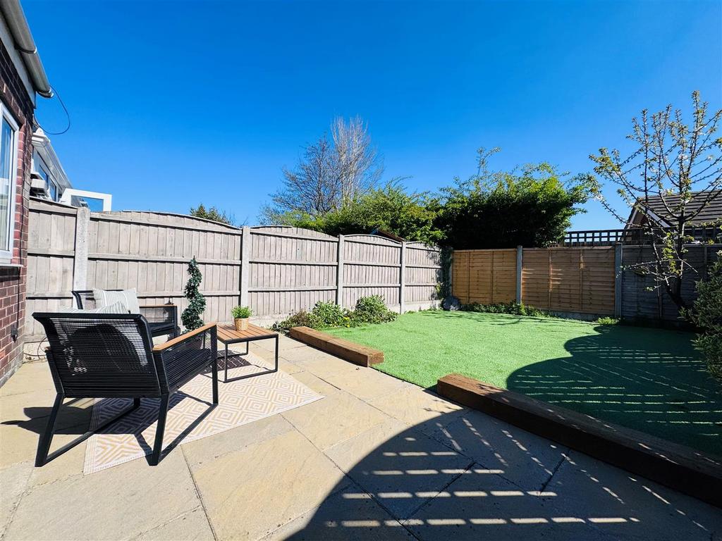 Garden 1.jpg