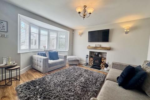 3 bedroom detached house for sale, Tressall Road, Coalville LE67