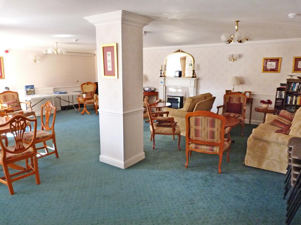 Communal lounge