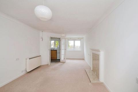 1 bedroom retirement property for sale, 33 Upper Gordon Road, Camberley GU15