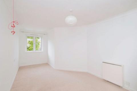 1 bedroom retirement property for sale, 33 Upper Gordon Road, Camberley GU15