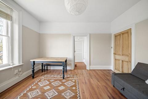 Flat 3, 18 Southend Crescent, London, SE9 2SB