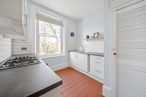Flat 3, 18 Southend Crescent, London, SE9 2SB