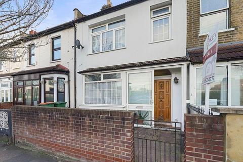 4 bedroom terraced house for sale, Little Ilford Lane, Ilford, Greater London, E12 5PW