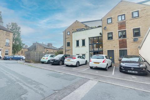 2 bedroom flat for sale, Oak Street, Haworth, Keighley, West Yorkshire, BD22