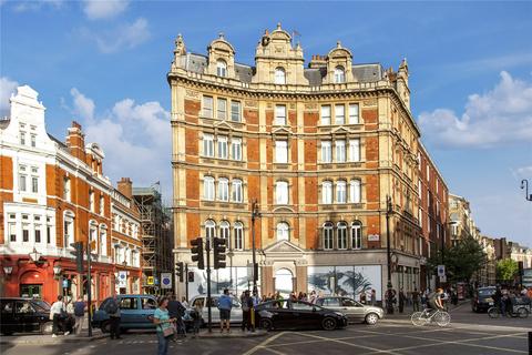 2 bedroom flat for sale, Shaftesbury Avenue, Covent Garden, London, WC2H