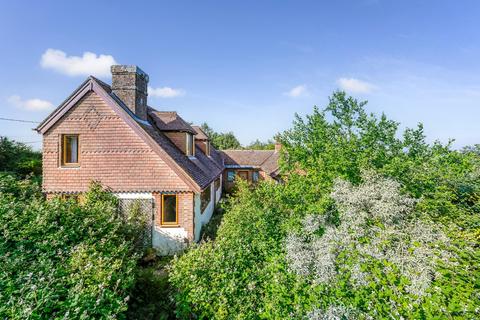 4 bedroom detached house for sale, St. Marys Road, New Romney, Kent, TN28