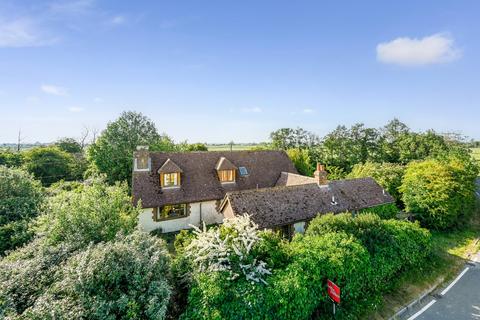 4 bedroom detached house for sale, St. Marys Road, New Romney, Kent, TN28