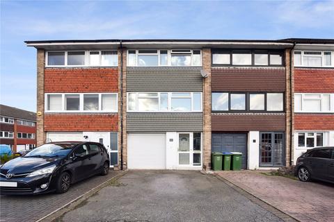 82 Maiden Erlegh Avenue, Bexley, DA5 3PE