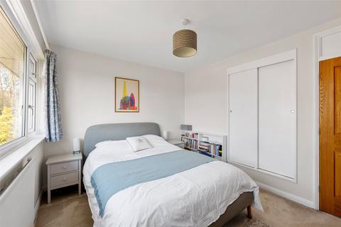 56 Greenacres, Oxted, RH8 0PB
