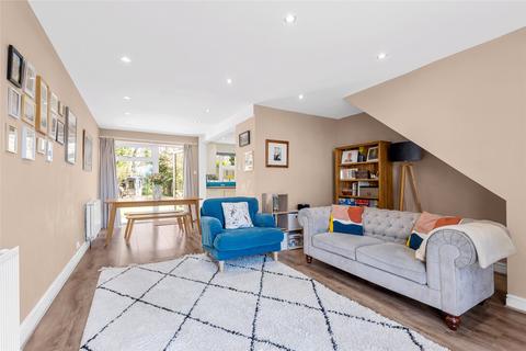 56 Greenacres, Oxted, RH8 0PB