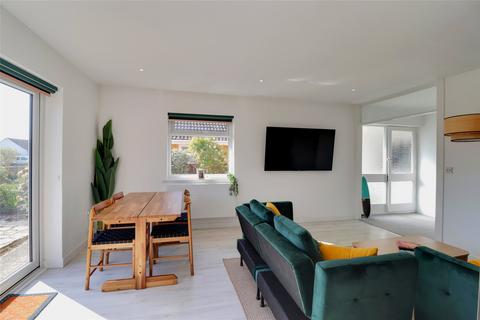 11 Dune View Road, Braunton, EX33 1DA