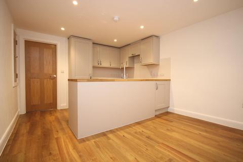 1 bedroom apartment to rent, Market Place, Oxfordshire RG9