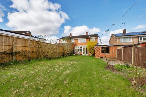 3 bedroom semi-detached house for sale, Edenham Crescent, Berkshire RG1