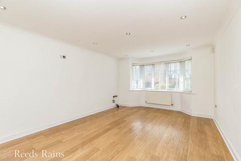 18 Mimosa Close, Chorley, PR7 1BT