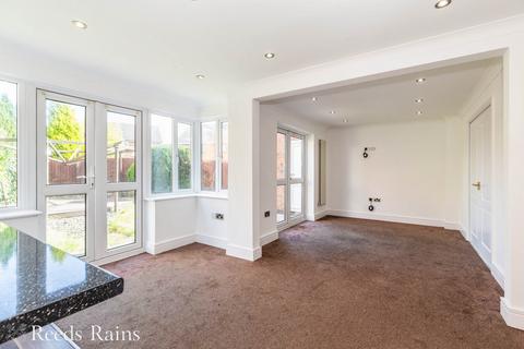 18 Mimosa Close, Chorley, PR7 1BT