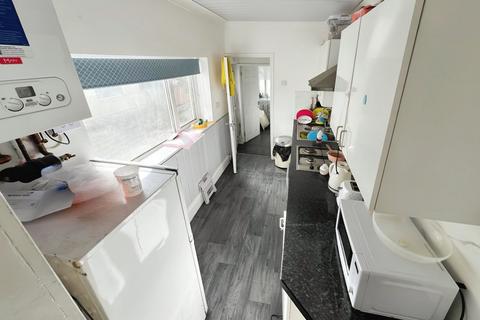 71 Chell Street, Stoke-on-trent, ST1 6BB