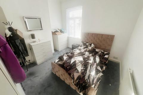 71 Chell Street, Stoke-on-trent, ST1 6BB