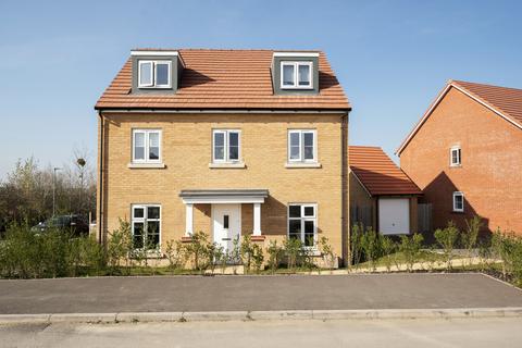 5 bedroom detached house for sale, Suffolk Place, Essex CB10
