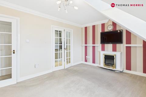 1 bedroom apartment for sale, Crosshall Road, St. Neots PE19