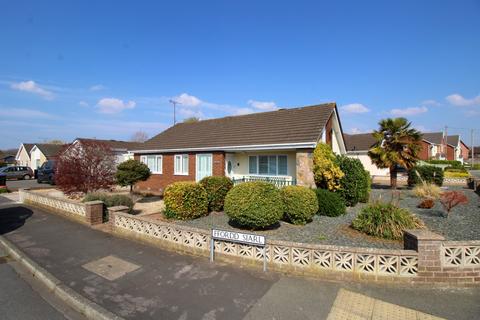 Cae Glas Ffordd Siarl, St Asaph, LL17 0PT