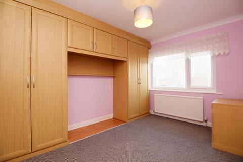 Cae Glas Ffordd Siarl, St Asaph, LL17 0PT