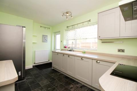 Cae Glas Ffordd Siarl, St Asaph, LL17 0PT