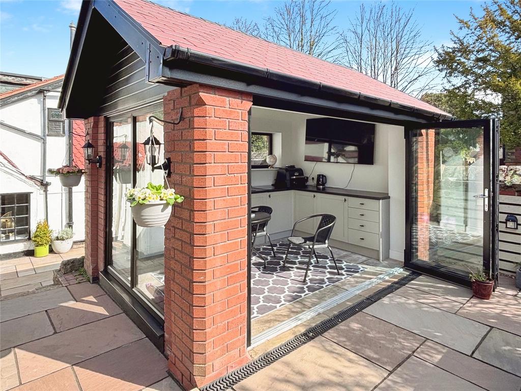 Summer / Garden Room