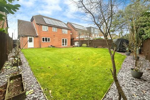 5 bedroom detached house for sale, Fishpond Way, Leicestershire LE11
