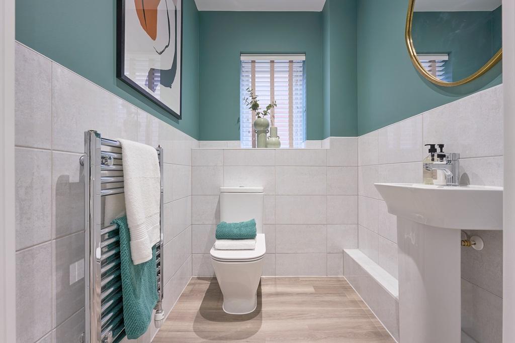 Spacious Cloakroom