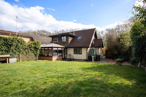 undefined, Penmans Hill, Chipperfield, WD4