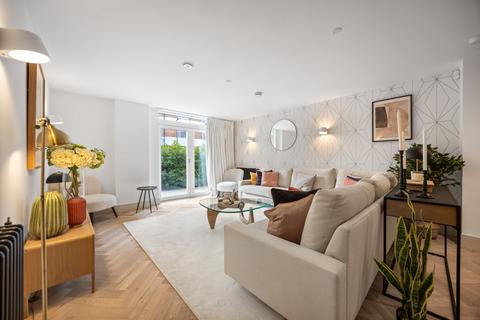 undefined, Park Avenue, Clifton Mansions, NW2
