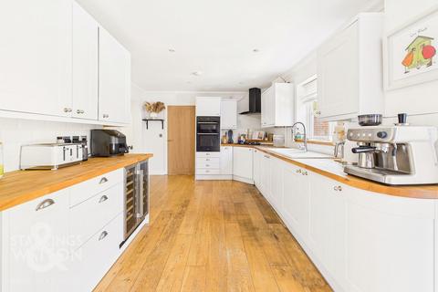9 Chatten Close, Wrentham, Beccles, NR34 7NX