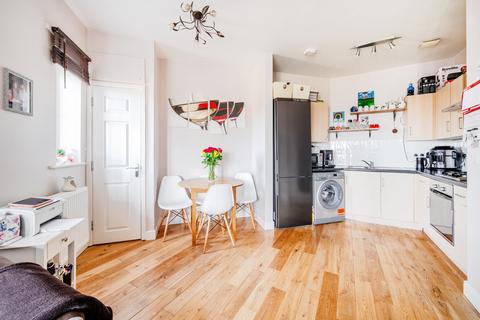 2 bedroom apartment for sale, Daimler Drive, Dunstable LU6