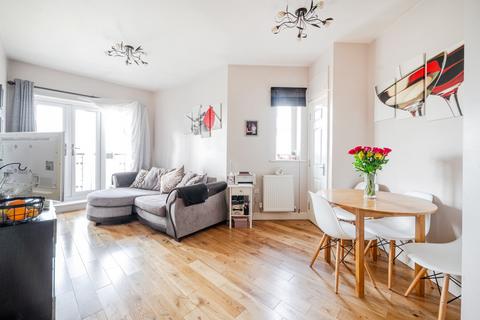 2 bedroom apartment for sale, Daimler Drive, Dunstable LU6