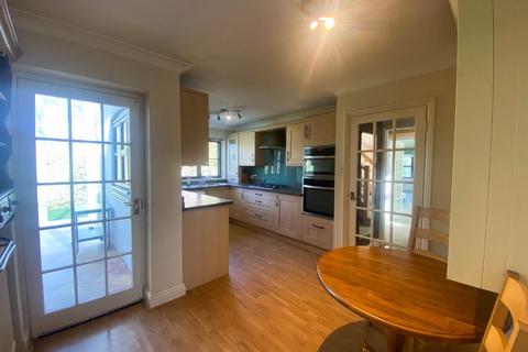 10 Maris Green, Great Shelford, Cambridge, CB22 5EE
